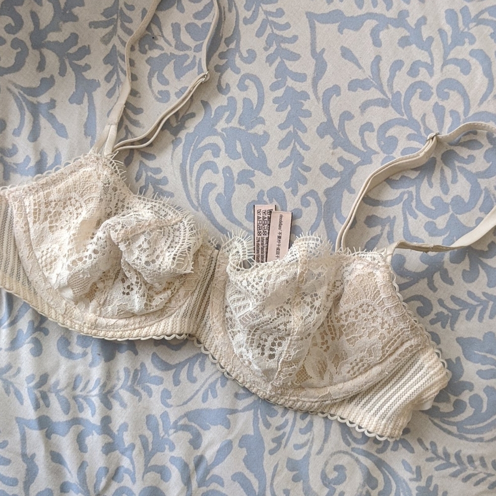 Victorias secret bra
